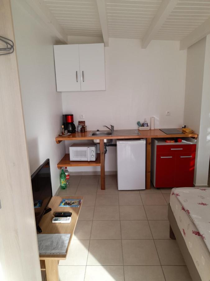 Le Studio De Jeannine Appartement Capesterre-Belle-Eau Buitenkant foto