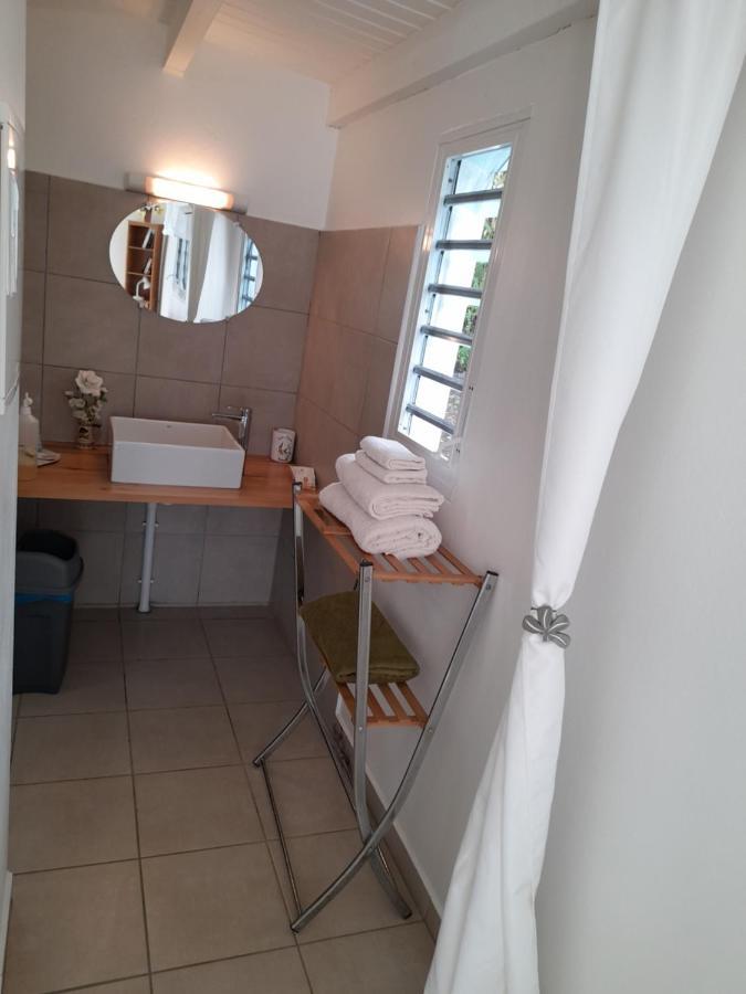 Le Studio De Jeannine Appartement Capesterre-Belle-Eau Buitenkant foto